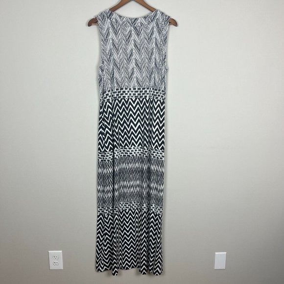 Chicos 2 Maxi Dress Womens Large Black White Geometric Embellished Neckline - Picture 5 of 9